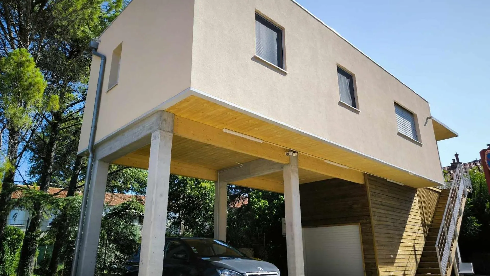Maison, Piscine, Climatisation Parking, 10Min A Pied Du Centre Avignon