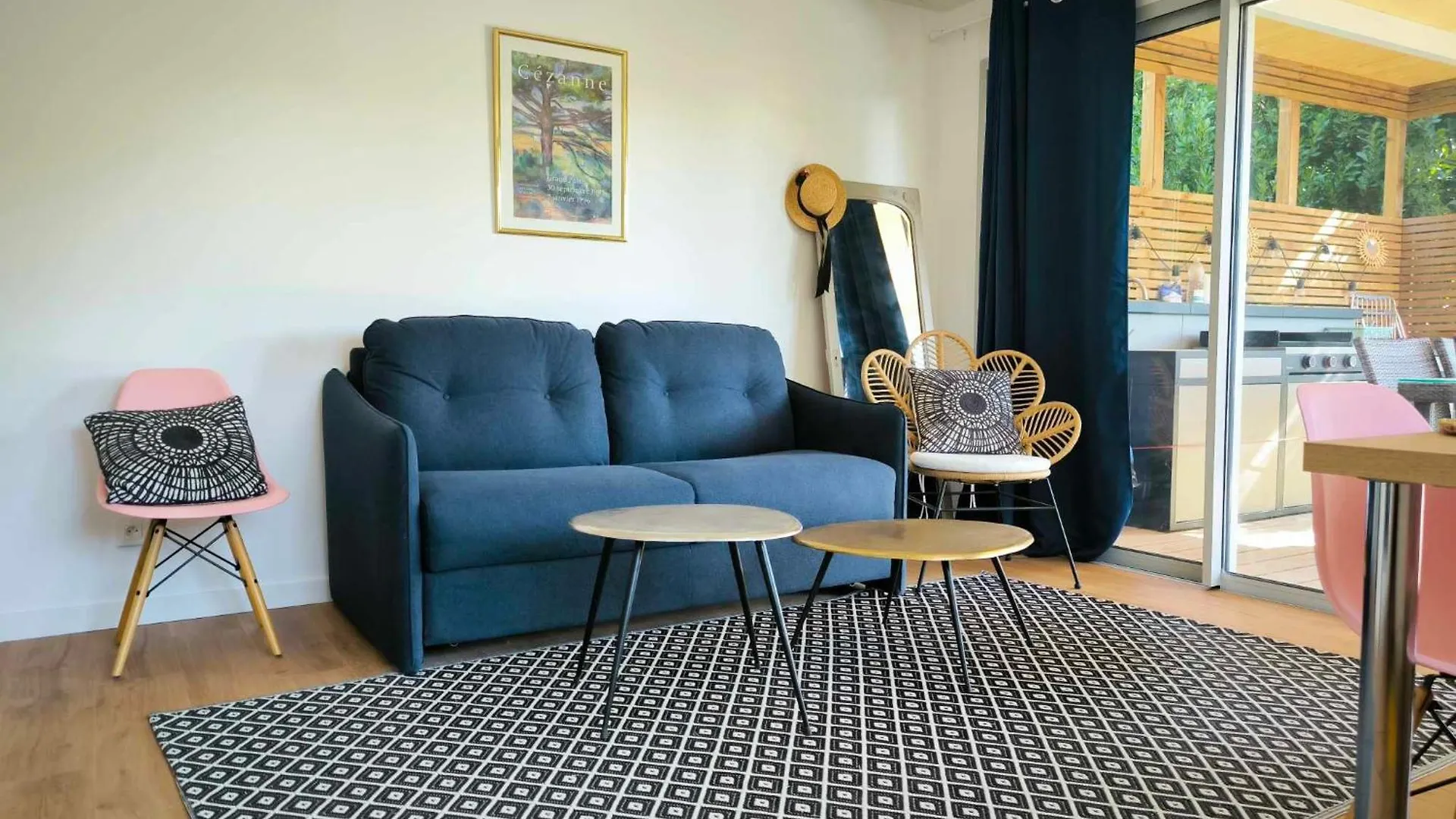 Villa Maison, Piscine, Climatisation Parking, 10Min A Pied Du Centre Avignon