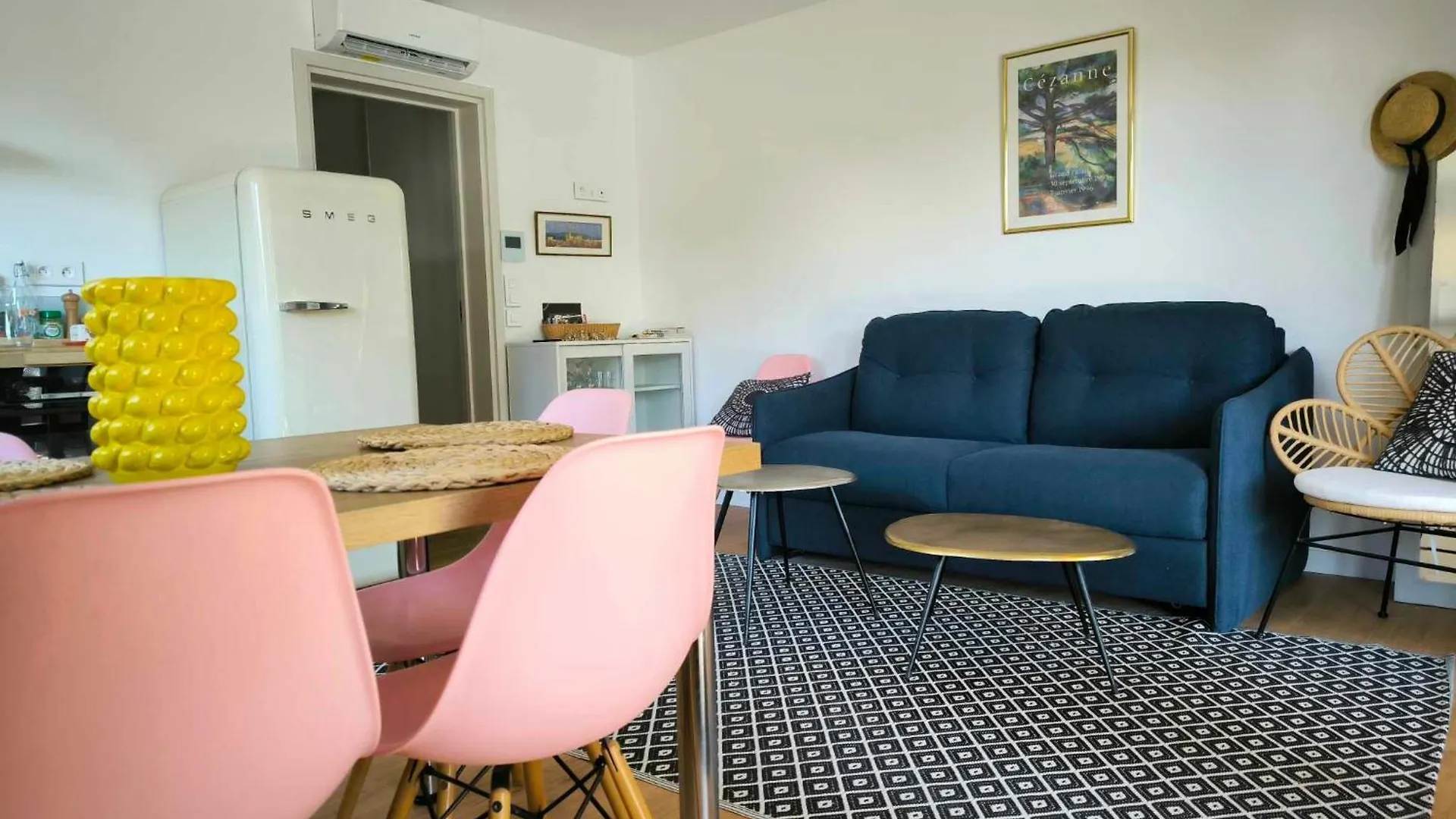 Maison, Piscine, Climatisation Parking, 10Min A Pied Du Centre Avignon 0*,