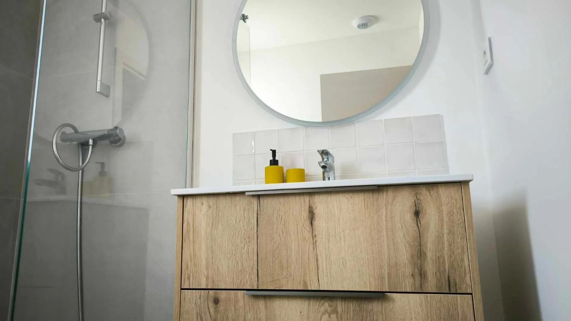 Maison, Piscine, Climatisation Parking, 10Min A Pied Du Centre Avignon Villa